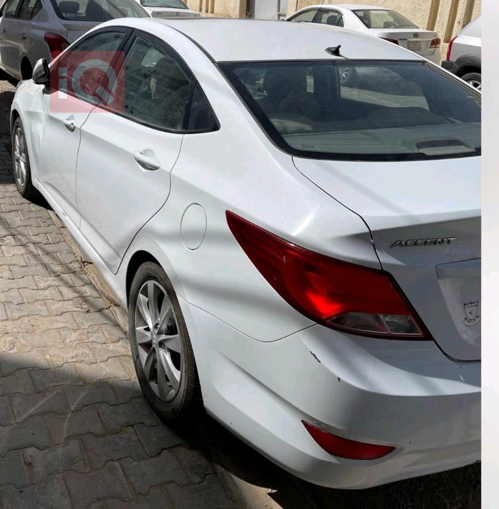 Hyundai Accent